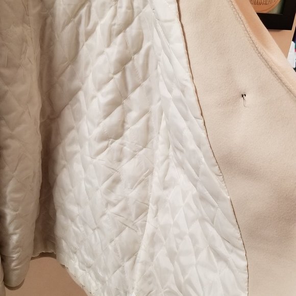 Chou Yatou poly and wool bend coat - Picture 9 of 11